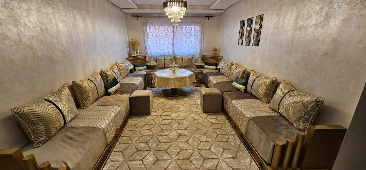 Family With Swimming Pool Air Conditionning And Elevator Apartment *